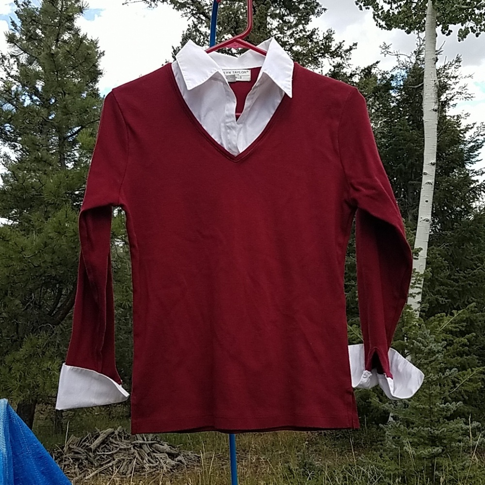 Burgandy top